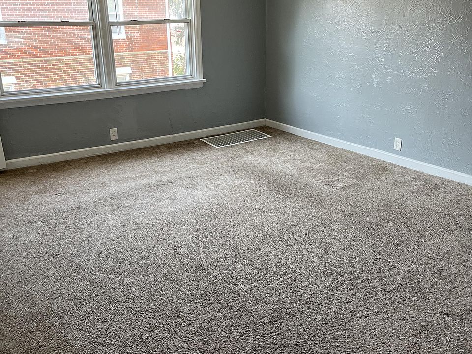 1st image of 2141 Catalpa Dr #C