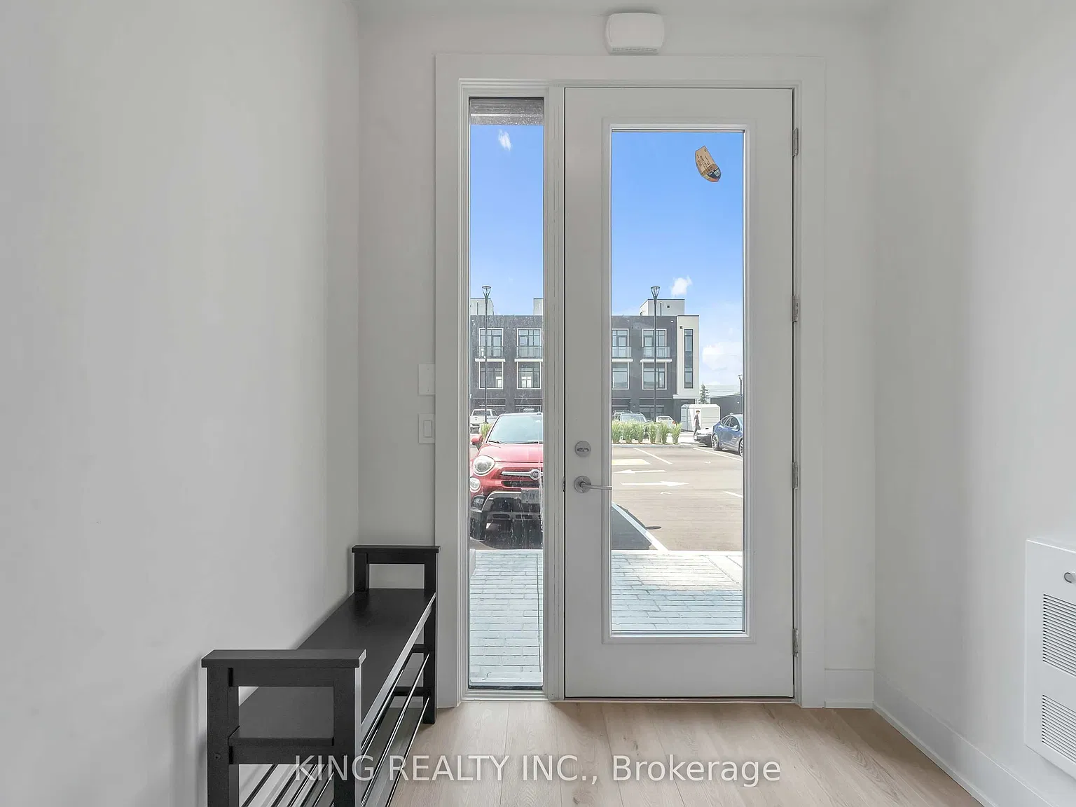 3 bed, $3,300 — Photo 3