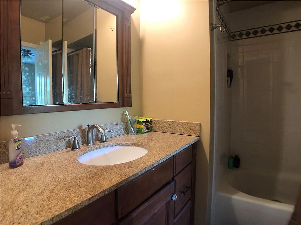 1st image of 2424 SE Seventeen Street Cswy #307B