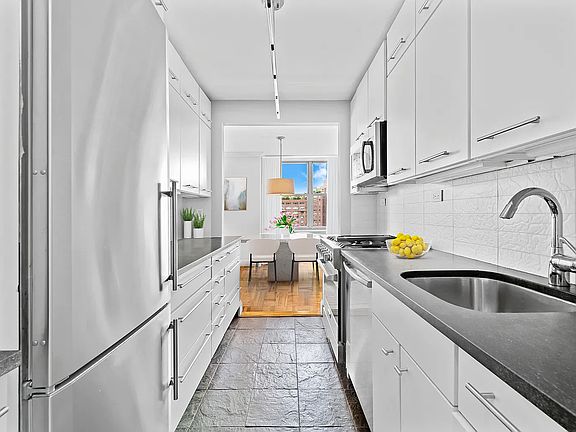 3rd image of 500 E 83rd St APT 10J