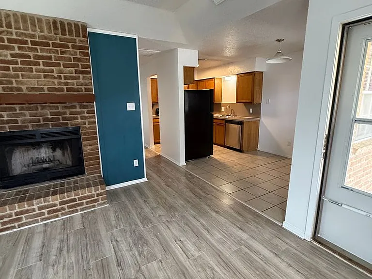 1032 Tennessee Trl — Photo 9