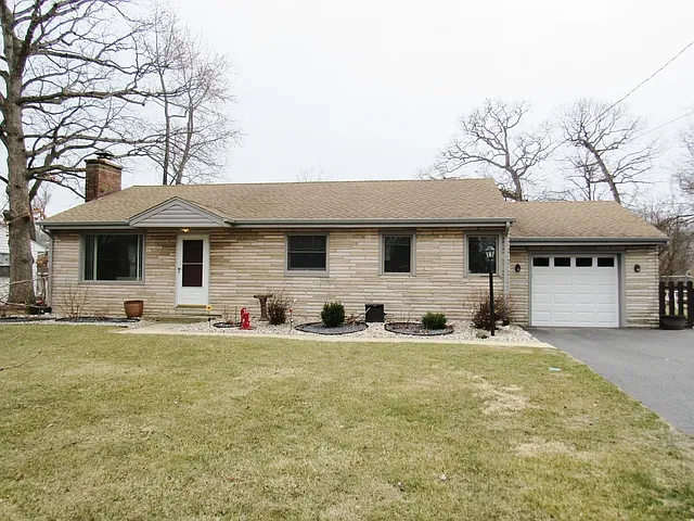 24228 N Old McHenry Rd photo 1