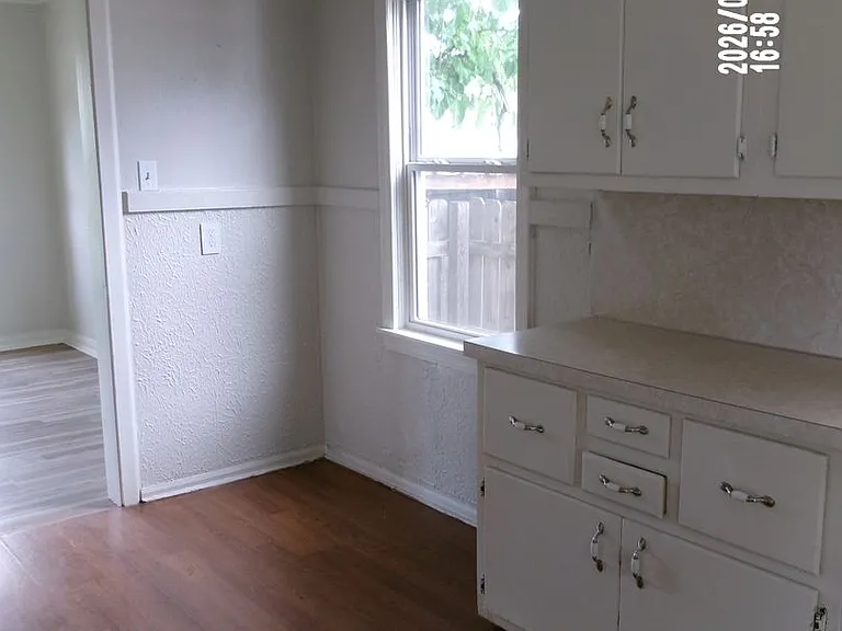 1804 NW Columbia Ave — Photo 15