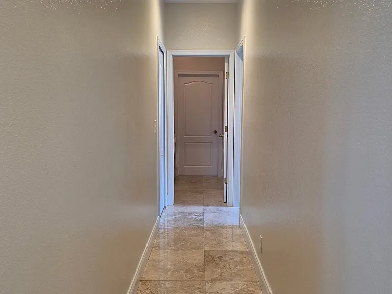 2988 Marbella Dr — Photo 37