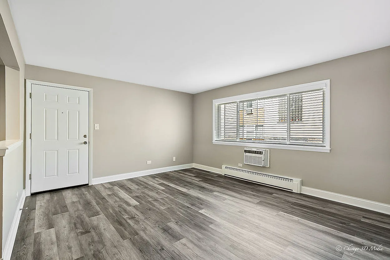 4747 N Ronald St — Photo 4