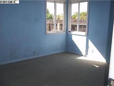 3rd image of 338 Di Maggio Ave