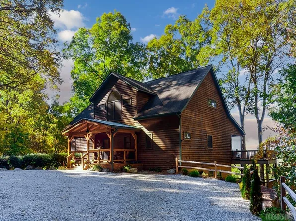 382 Hurrah Ridge, Scaly Mountain, NC 28775