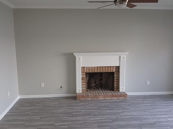 4th image of 73 Lake Barnett Dr