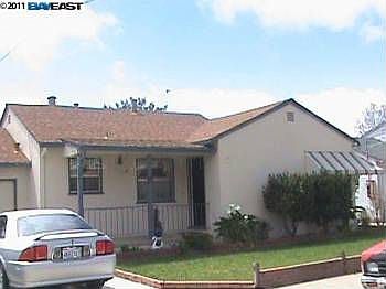 4th image of 24927 Diadon Dr