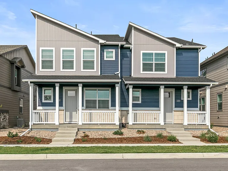 1508 Higgins Creek Dr — Photo 1