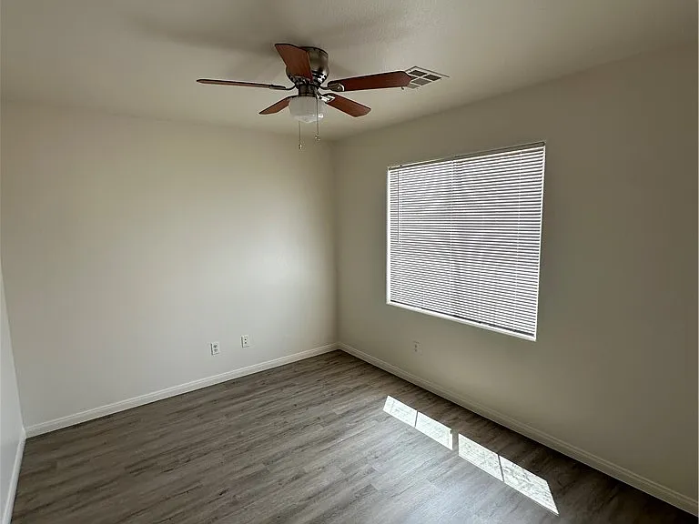 11056 Piedmont Valley Ave — Photo 24