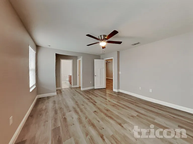 7105 Feather Wood Dr — Photo 6
