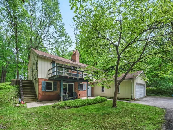 5769 Som Center Rd, Willoughby, OH 44094