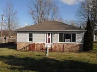 21835 Middlebelt Rd, New Boston, MI 48164