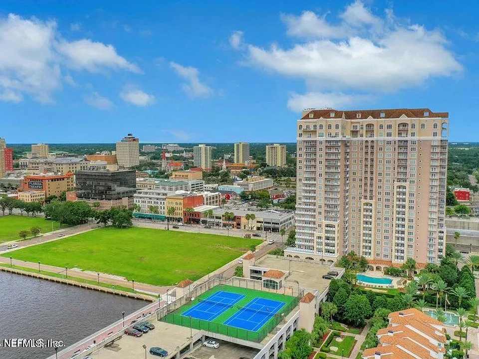 400 E Bay St #Penthouse 6