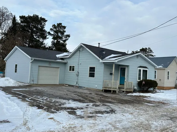 906 Duchac St, Antigo, WI 54409