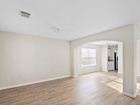 3rd image of 3803 Harris Mill Dr