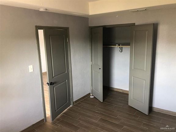 5th image of 304 San Vicente Dr