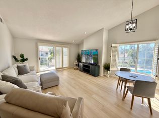 (Undisclosed Address), Palm Desert, CA 92211