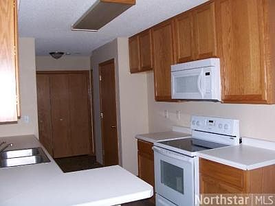 2nd image of 7296 Savanna Ct