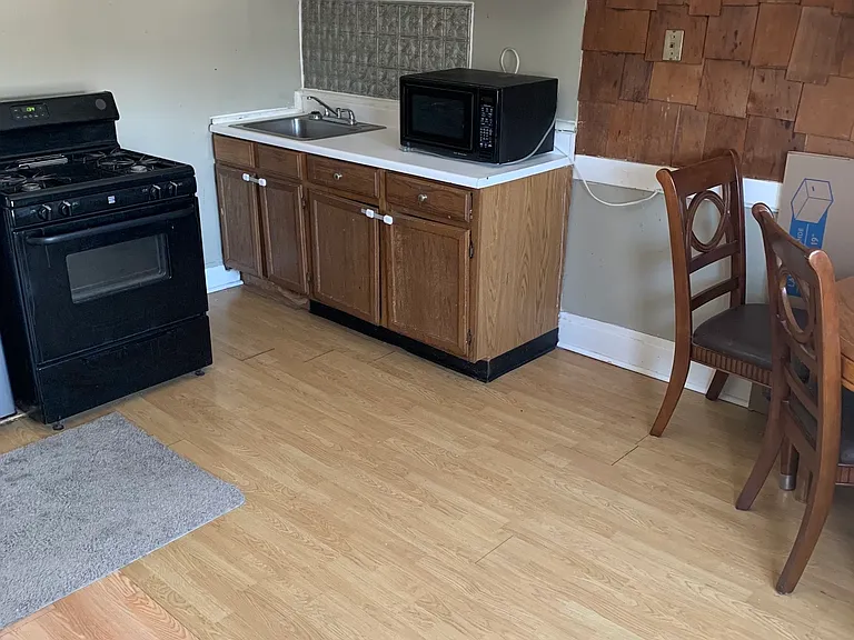 171 Callodine Ave #2 — Photo 4