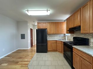 207 59th St #6E, West New York, NJ 07093