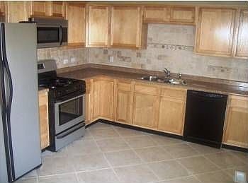 2nd image of 4134 Indian Hill Dr