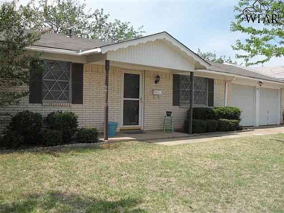 2nd image of 1825 Pearlie Dr