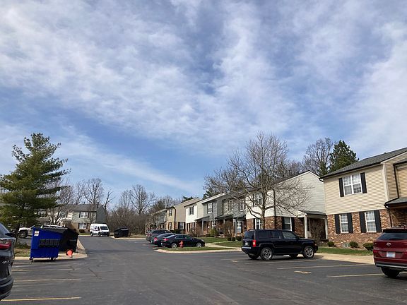 4th image of 3516 Burbank Dr #408