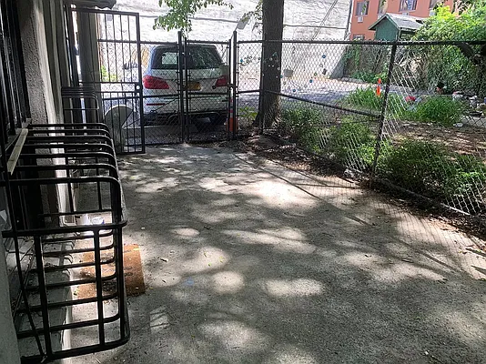 Rented by Gotham City Realty Group | media 14