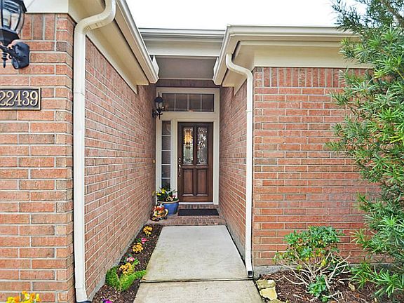 2nd image of 22439 Cascade Springs Dr