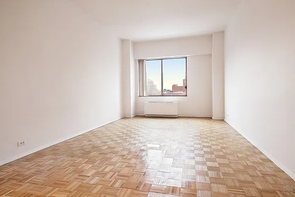 Rented by Halstead Real Estate | media 2