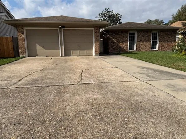 548 Bellemeade Blvd, Gretna, LA 70056