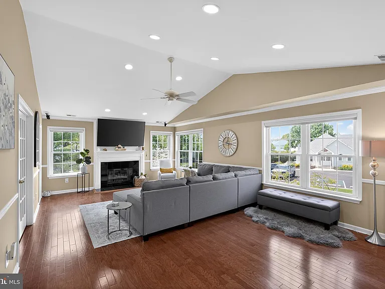 2508 Waterford Rd #196 — Photo 4
