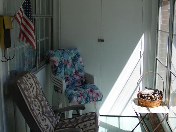 2nd image of 94A Edinburgh Ln