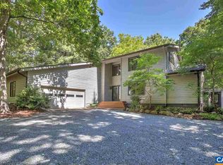 2680 Milton Hills Dr, Charlottesville, VA 22902