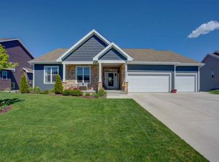 4419 Eagle Rdg, Windsor, WI 53598