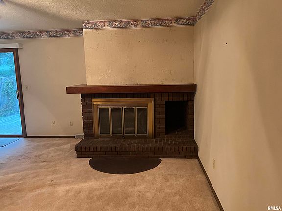 3rd image of 4 Jacobs Ln