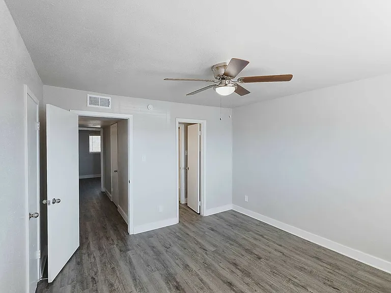 Arcata Townhomes — Photo 66