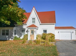 309 Saint Pierre O Blvd, Caraquet, NB E1W 1A3