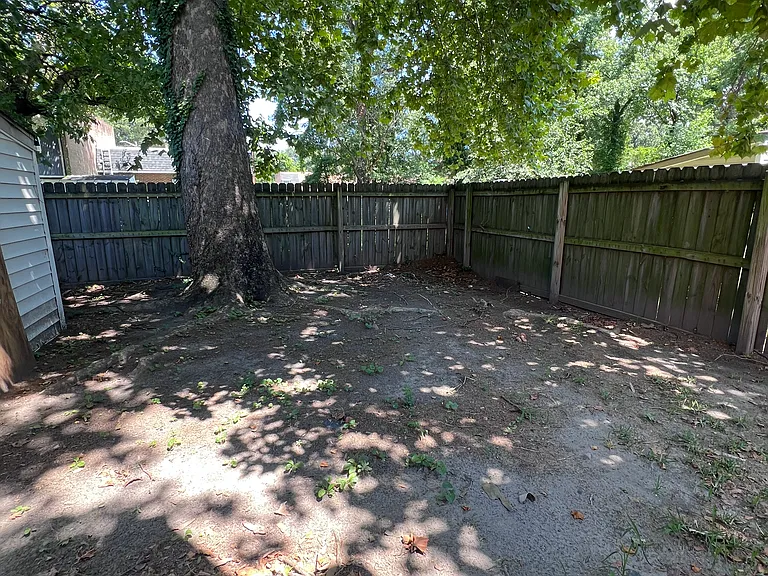 6420 Faraday Ct — Photo 16
