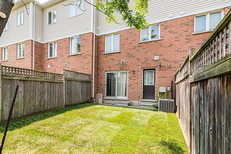 Hamilton Townhouse for rent - 3 Bedrooms — photo 20