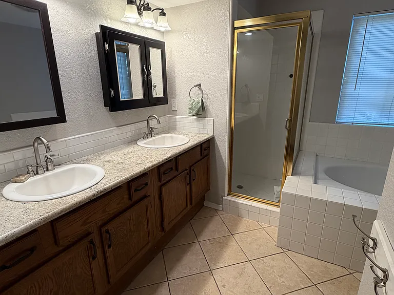 9328 Laguna Lake Way — Photo 18