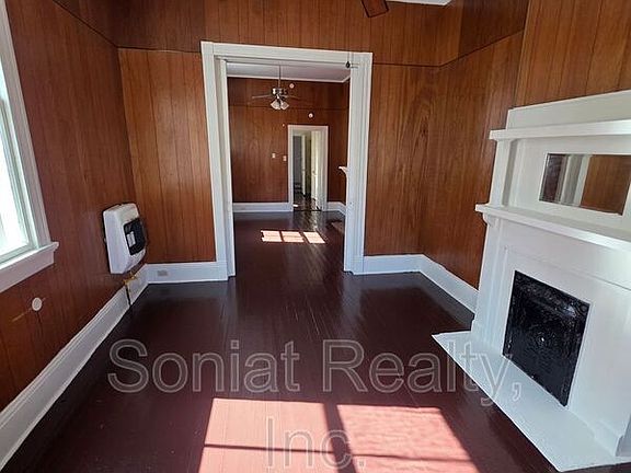 2nd image of 311 S Scott St