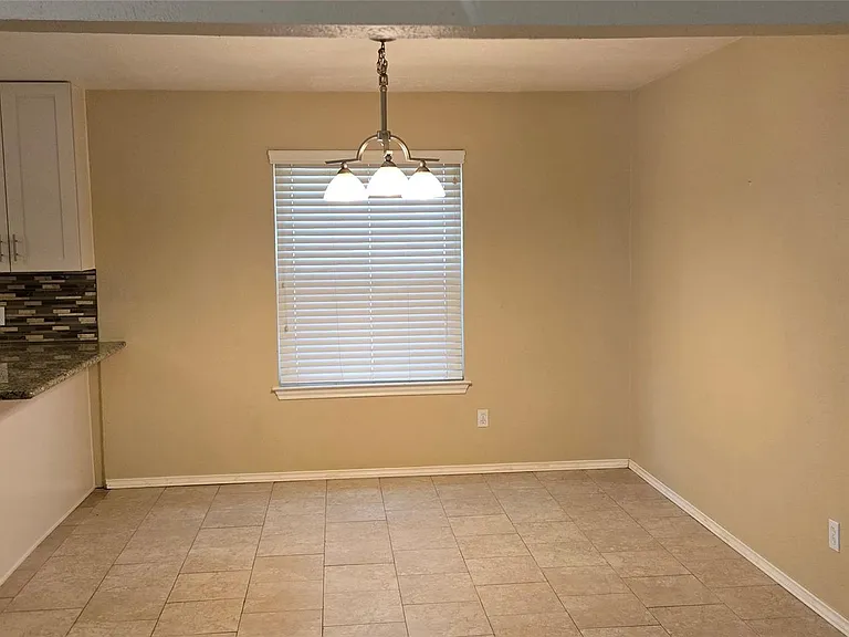 2800 Norfolk Dr — Photo 10