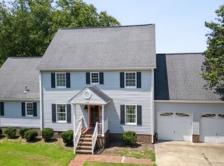 1924 Clarksville Dr, Scotland Neck, NC 27874