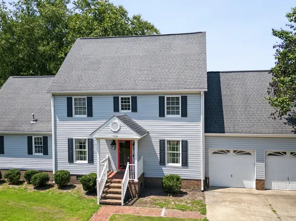 1924 Clarksville Drive, Scotland Neck, NC 27874