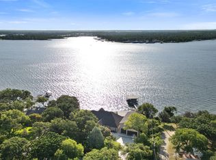 12210 Lake Forest Dr, Azle, TX 76020