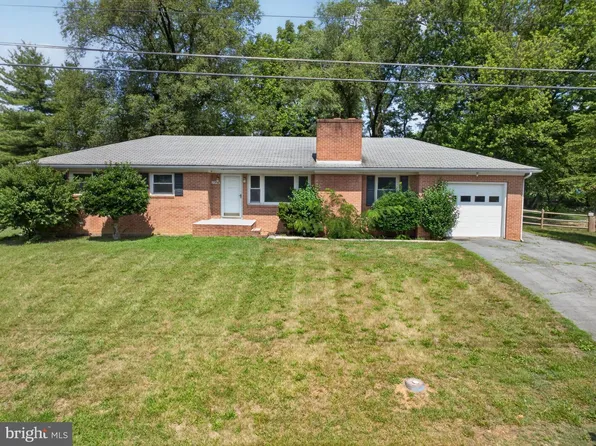 142 Tammy Ln, Martinsburg, WV 25405