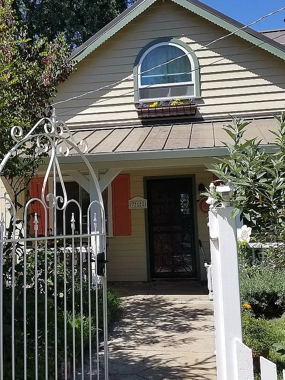 710 3rd St photo 1